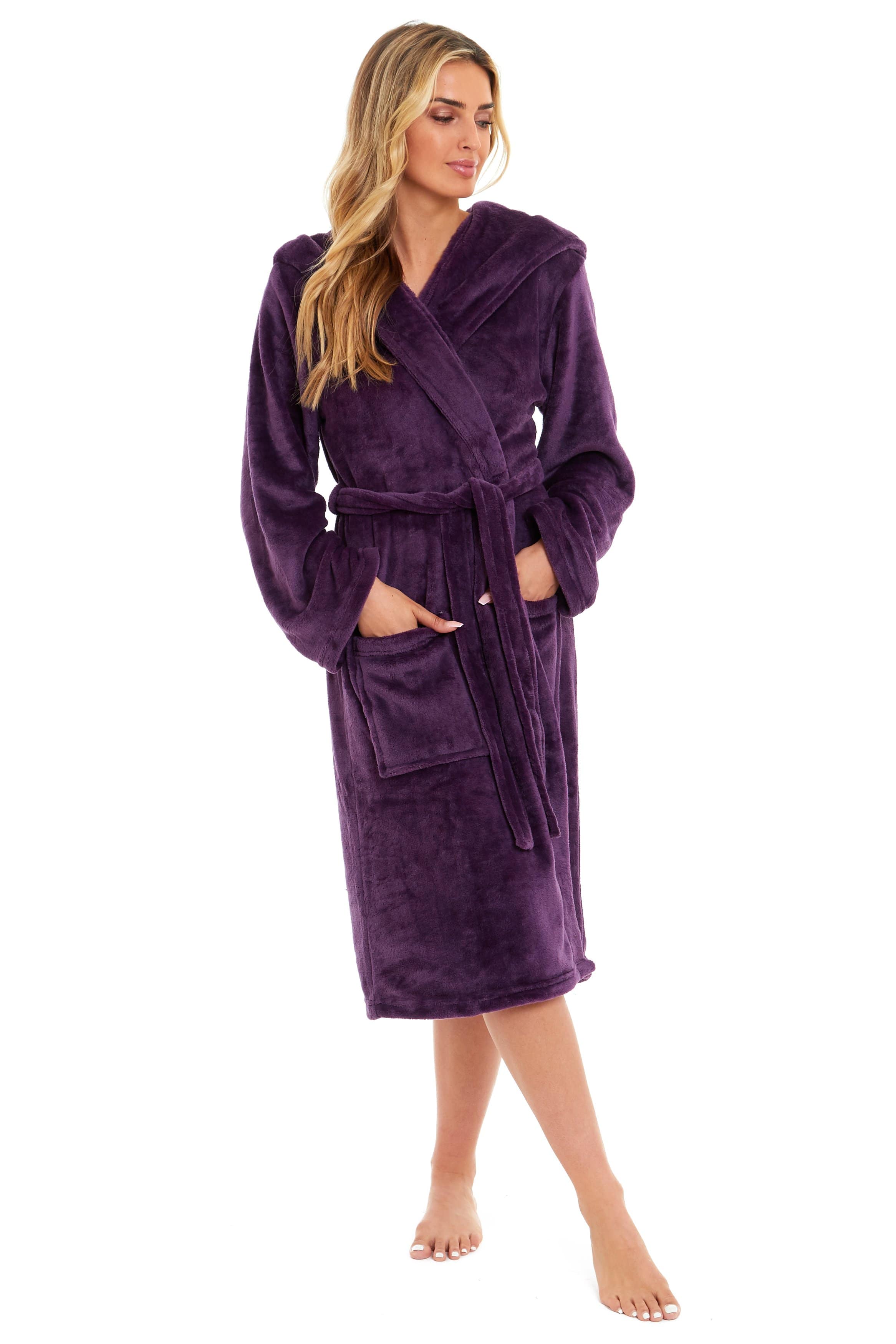 OLIVIA ROCCO Women's Hooded Plush Fleece Dressing Gown Ultra-Soft Velvet Bathrobe For Winter Lounging And Relaxation At Home