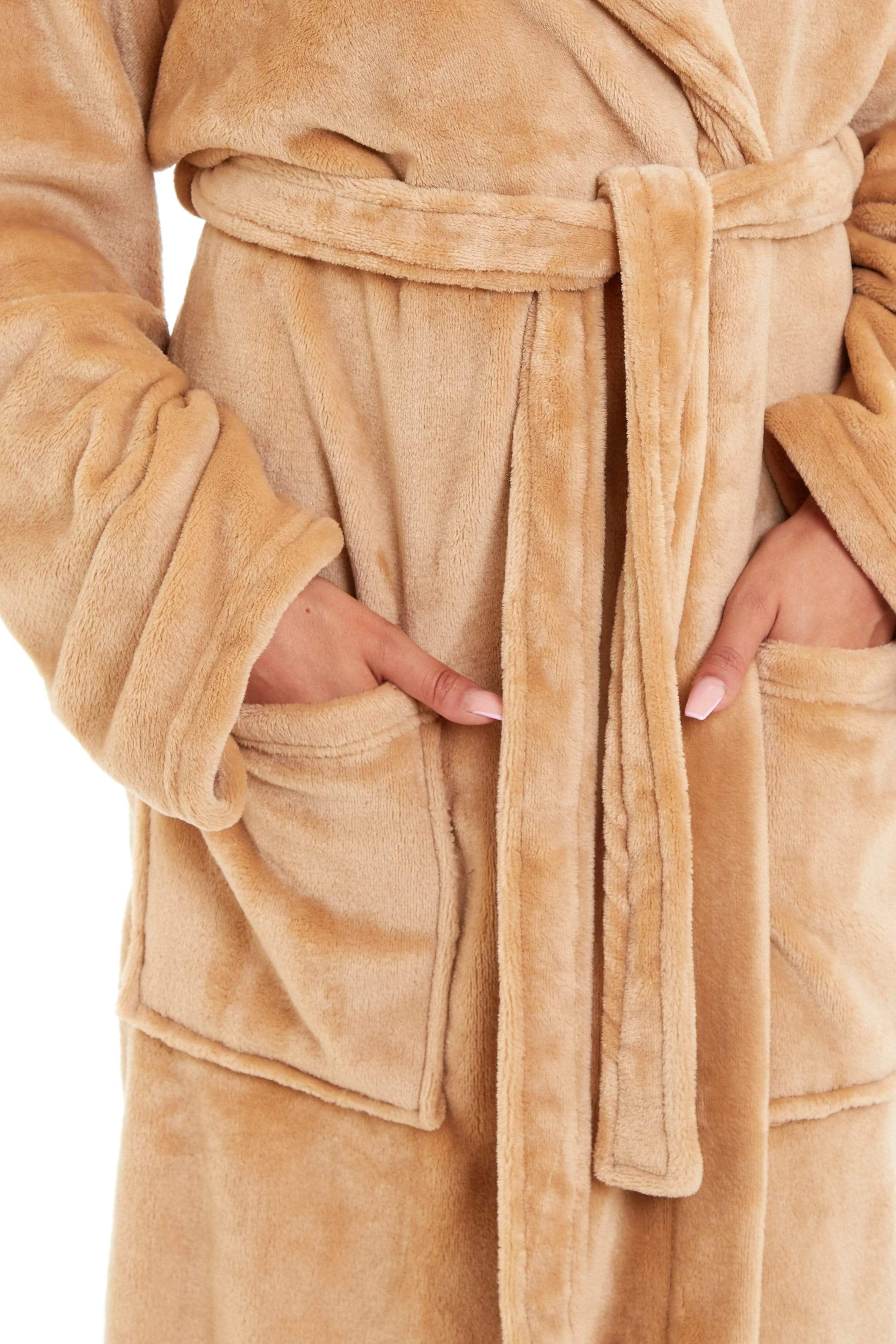 OLIVIA ROCCO Women's Hooded Plush Fleece Dressing Gown Ultra-Soft Velvet Bathrobe For Winter Lounging And Relaxation At Home